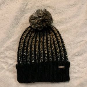 Steve Madden winter hat
